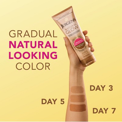 Jergens Glow Daily Moisturizer + Sunless Self Tanner Tanning Lotion Medium To Tan 7.5 fl oz - Imperfect Container
