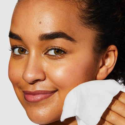 CeraVe Hydrating Makeup Remover Wipes, Plant Based Facial Cleansing Wipes 25ct - Imperfect Container