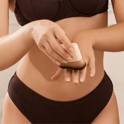 EcoTools Good Tan Body + Face Self-Tan Blending Brush - Imperfect Box