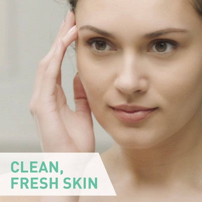 CeraVe Foaming Face Wash with Hyaluronic Acid and Niacinamide 8 fl oz - Imperfect Container
